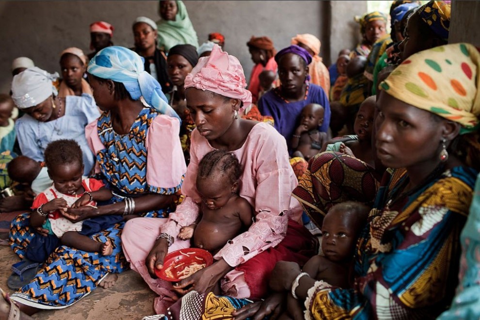 Продовольственный кризис в Нигере nigerfoodcrisis05 990x660 Продовольственный кризис в Нигере