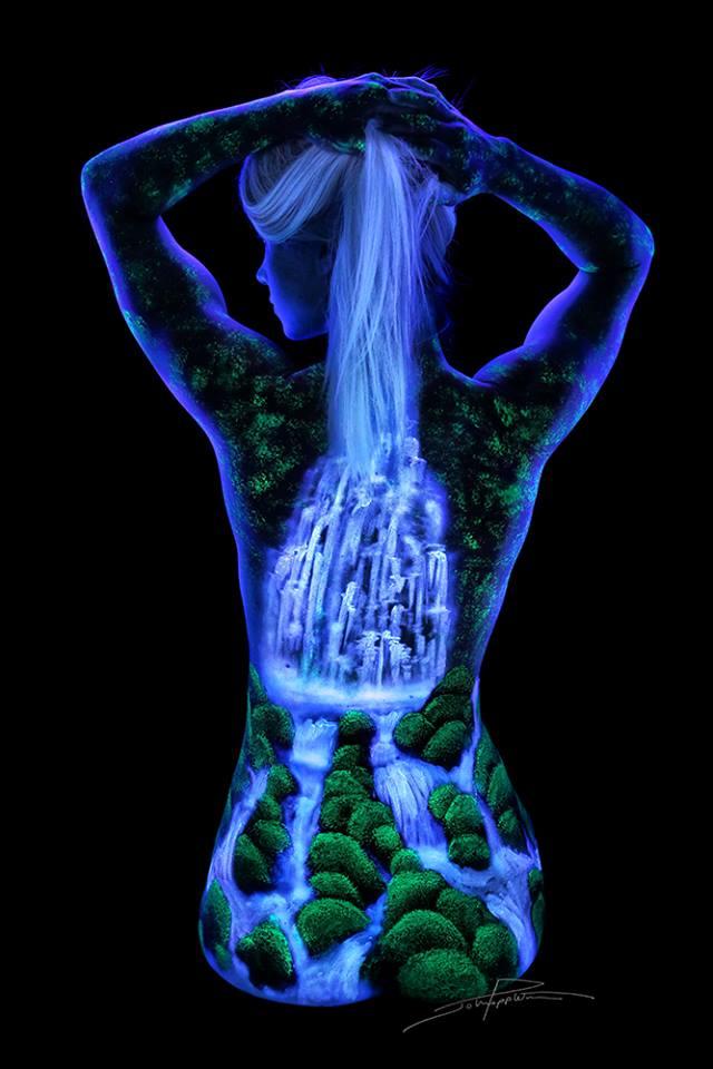 Poppleton12 Сказочные пейзажи на телах девушек