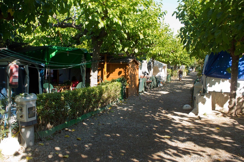 Кемпинг в Европе. Как это выглядит, или Жизнь в палатке eurocamping38 Кемпинг в Европе. Как это выглядит, или Жизнь в палатке