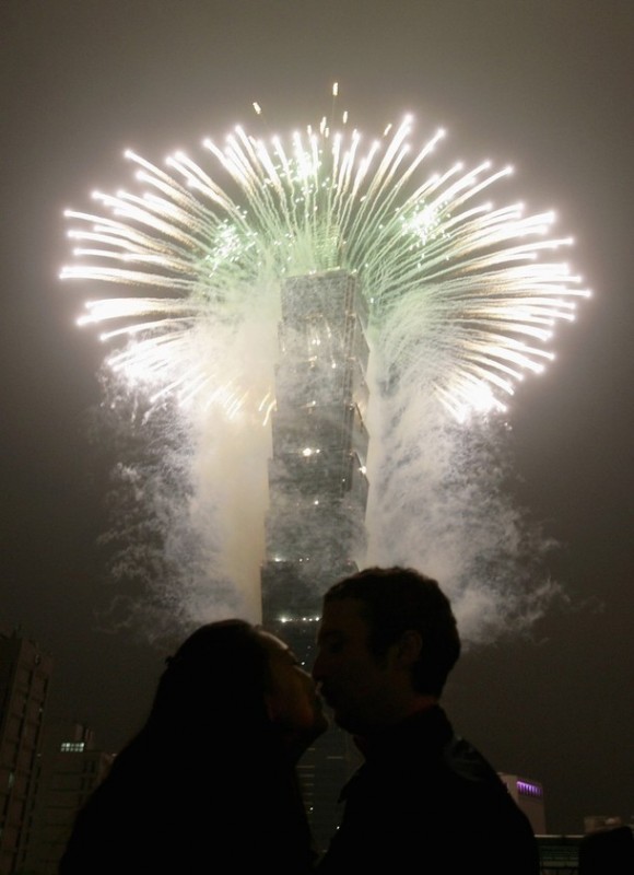 6)        101 (Taipei 101)      . (REUTERS/Pichi Chuang)