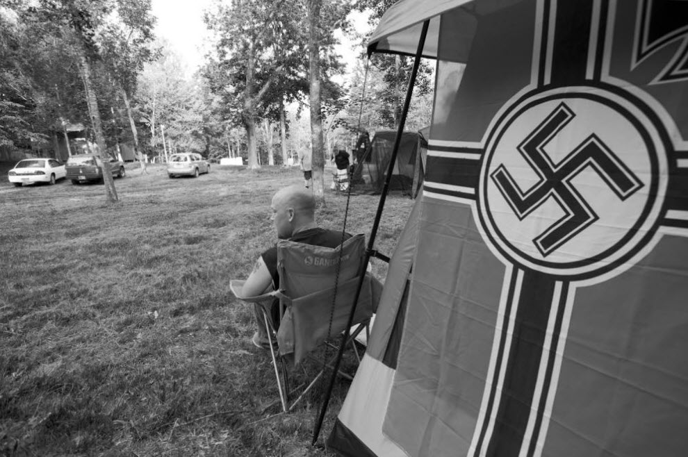 nazi17 Неонацизм в США