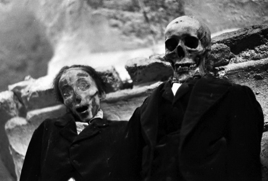 2027 Музей мертвецов в Палермо