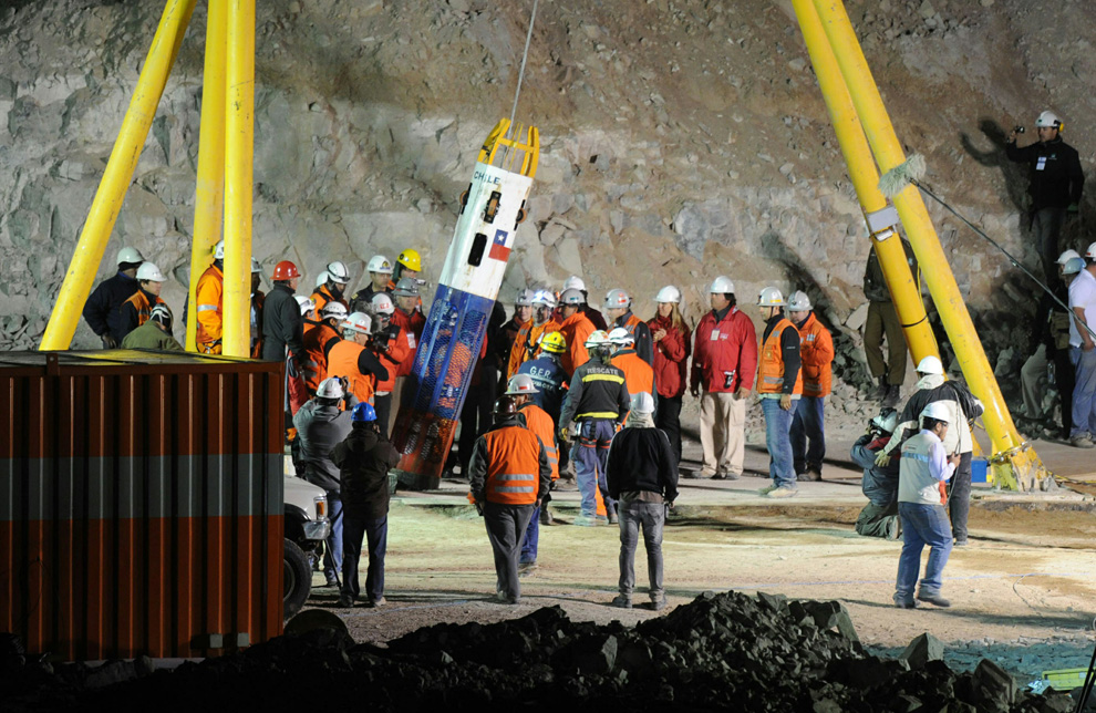 c11 2547 Операция по спасению шахтеров в Чили (Часть 2)