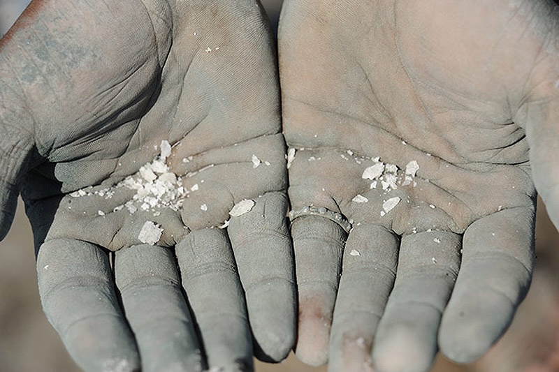 0156 Добыча соли в Уганде