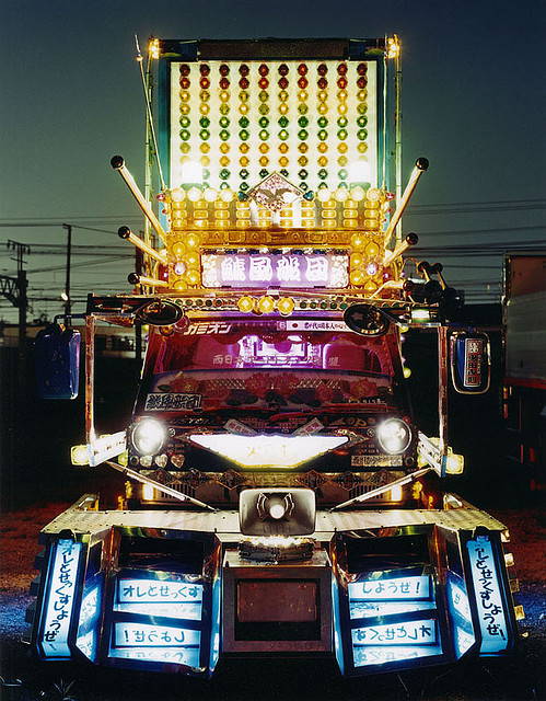 0756 Тюнинг по японски: грузовики Декотора