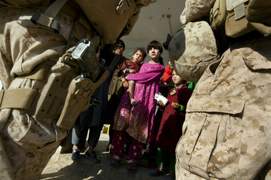 423 Женщины военные в Афганистане