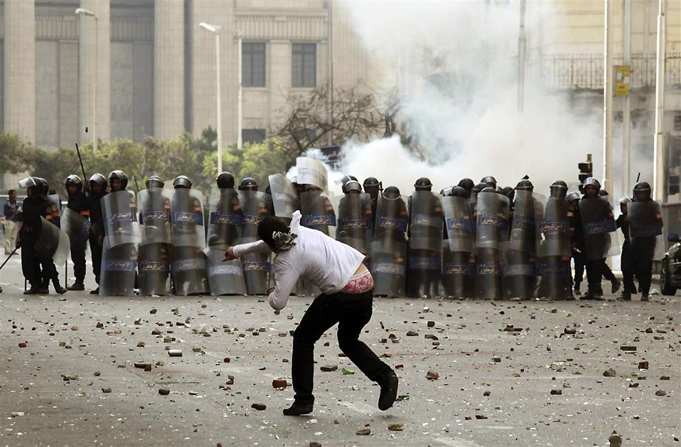 0537 Массовые беспорядки в Египте