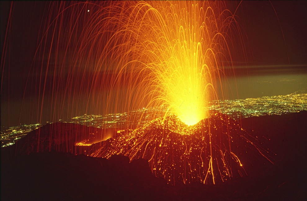  Извержение вулкана Этна