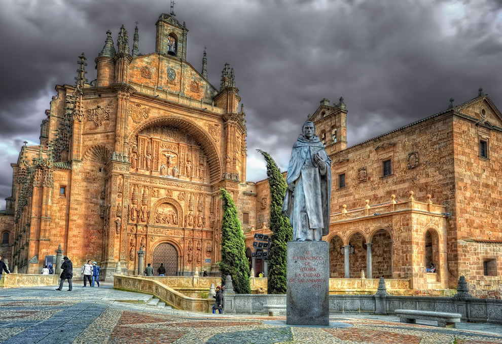 1439 Изумительная архитектура Испании