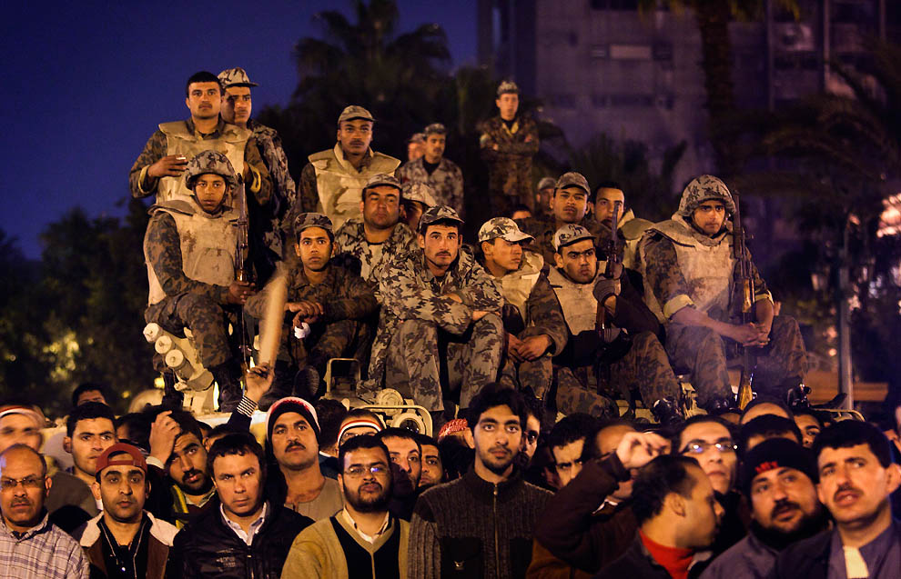 bp241 Они ждали и дождались: Мубарак подал в отставку