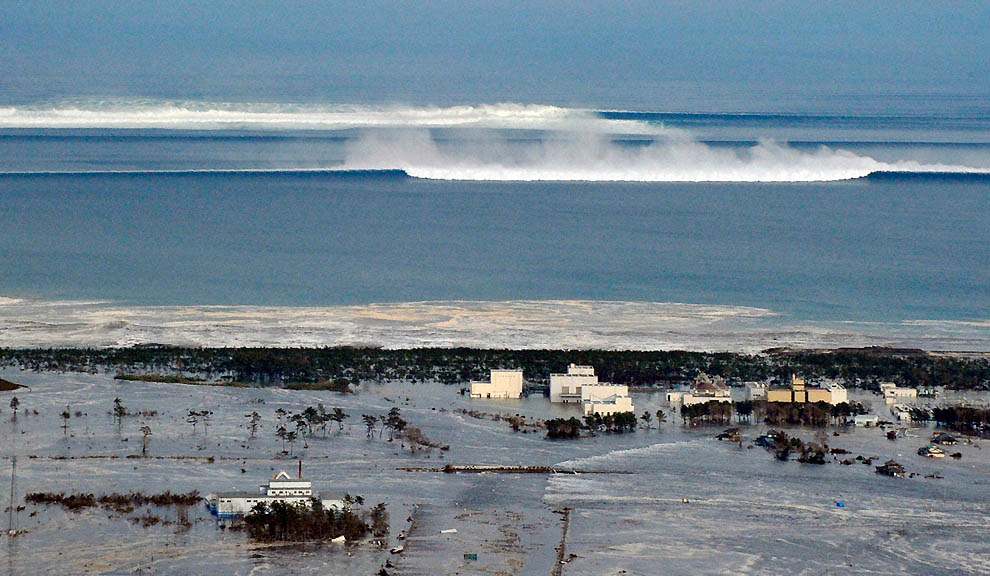 1327 tsunami dan konsekuensi lain dari gempa di Jepang