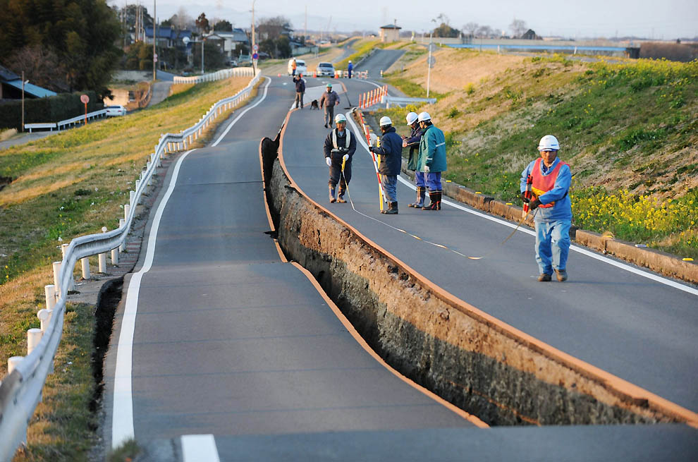 307 tsunami dan konsekuensi lain dari gempa di Jepang
