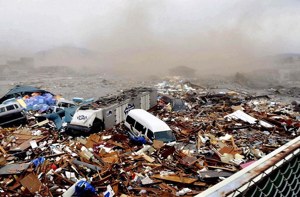 4110 Цунами и другие последствия землетрясения в Японии
