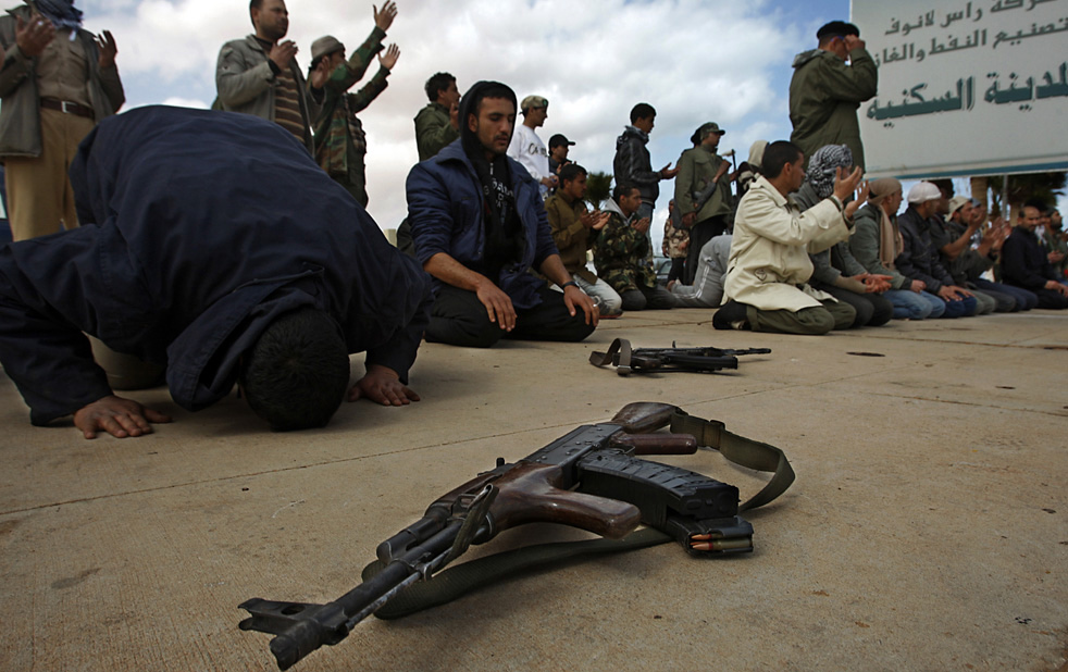 libya s3 Война в Ливии: Бои за Рас Лануф