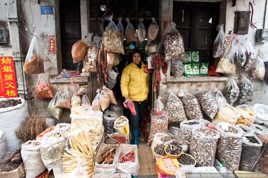 Уличная торговля в Китае. Гуанчжоу