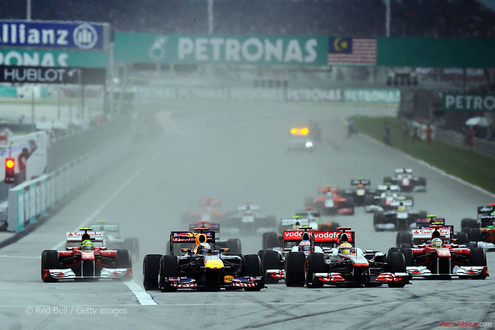 Взгляд изнутри Формулы-1: Гран При Малайзии 2011
