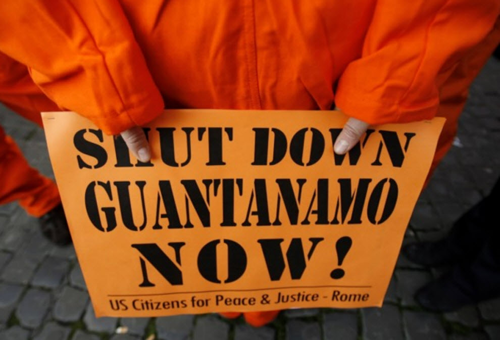 8106
 Тюрьма в Гуантанамо: неопределенное будущее
