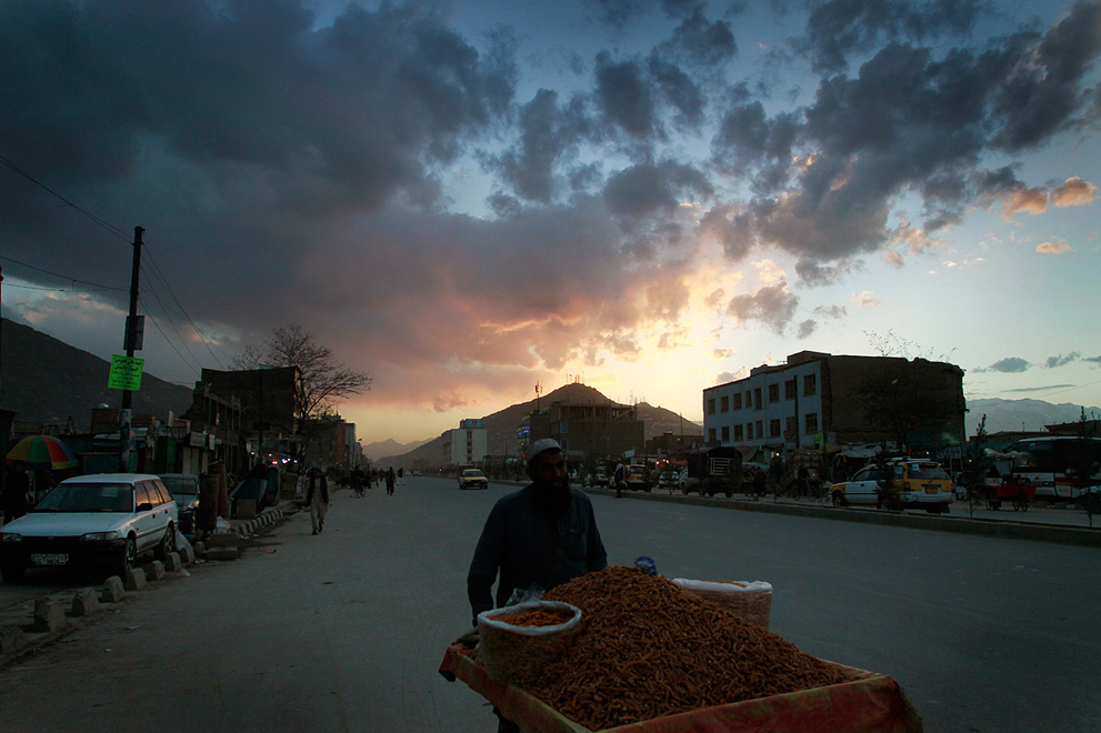 Афганистан в апреле 2011: сцены из жизни