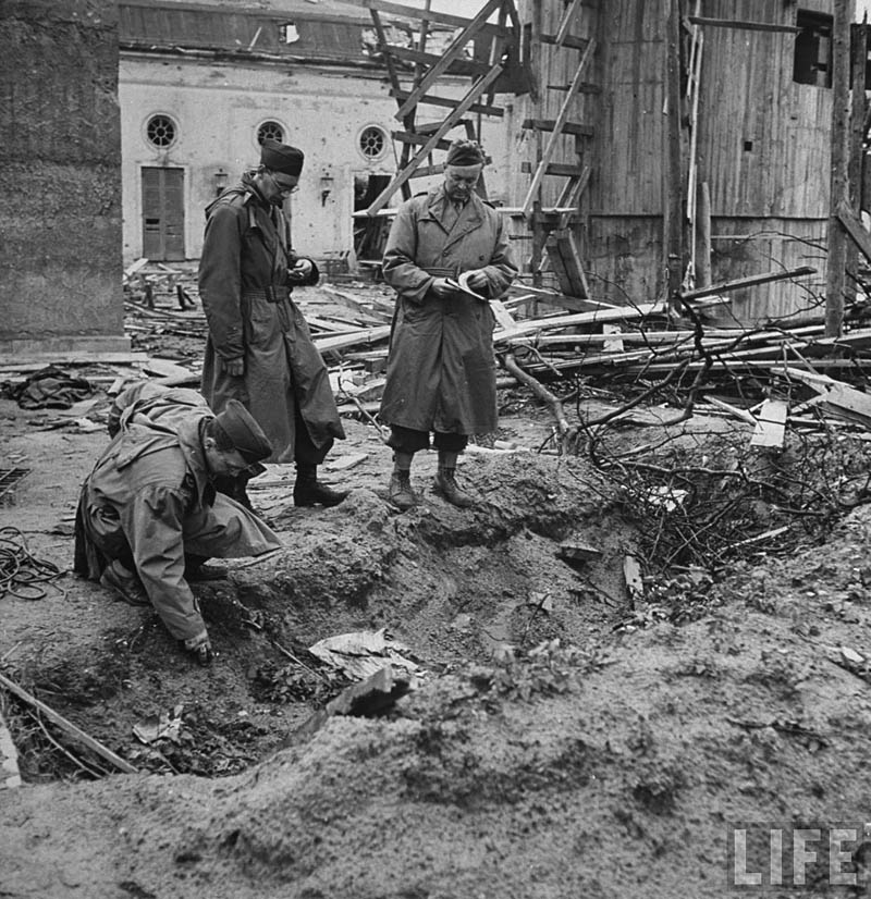 Поверженный Берлин летом 1945-го: снимки из архива Life