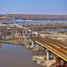 Строительство третьего моста через Обь с вертолета