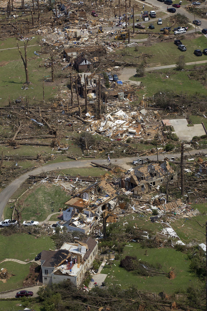 e9c43ff Последствия торнадо в Алабаме: Вид сверху