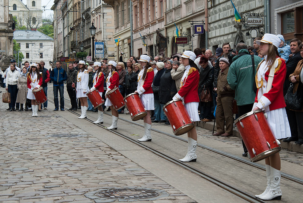 parad26 День города во Львове: Праздничное шествие