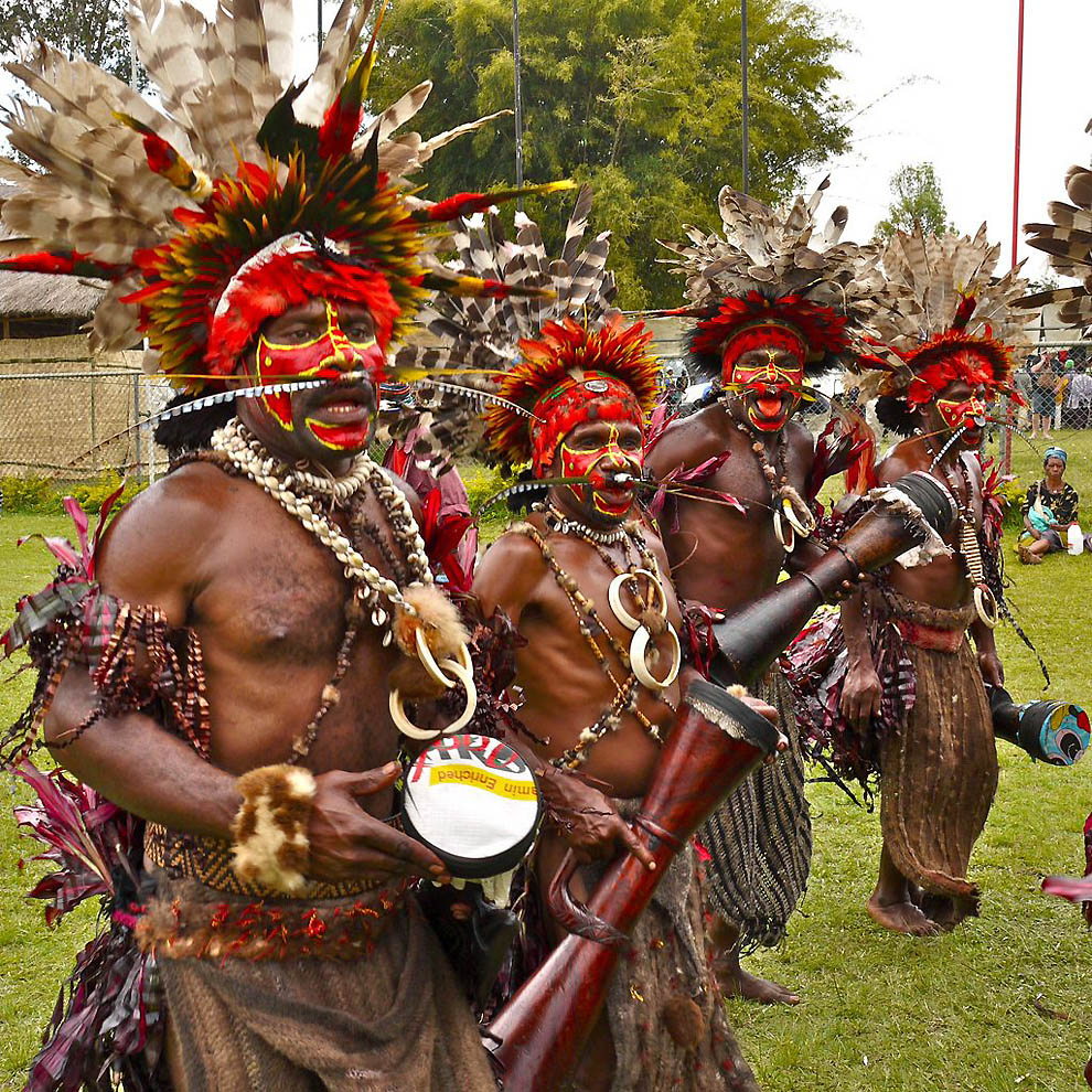 Новогоднее Поздравление От Папуасов