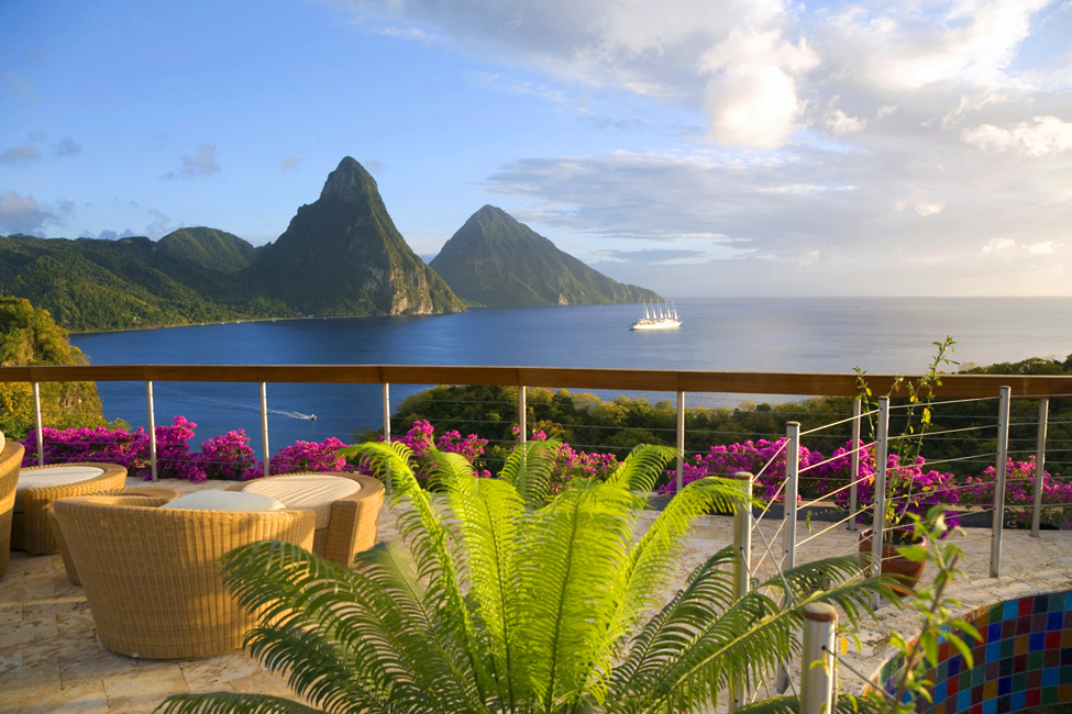 Отель Jade Mountain – роскошь в Карибском мореMountain