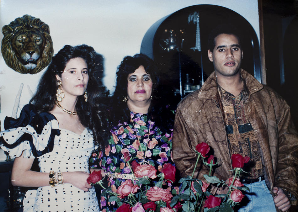 IMAGES09 Фотографии из семейного альбома полковника Каддафи