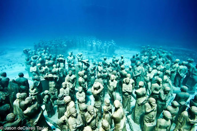 157439 the silent evolution Подводные скульптуры превращаются в чудеса природы