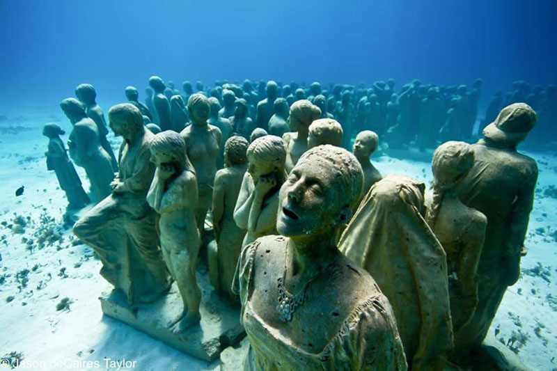 157443 t Подводные скульптуры превращаются в чудеса природы