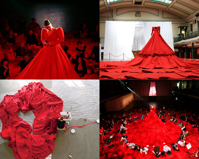 BIGPIC182 Гигантское красное платье концертный зал