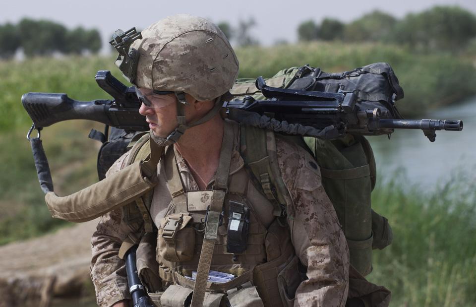 marines25 patroli di Afghanistan dasar 302