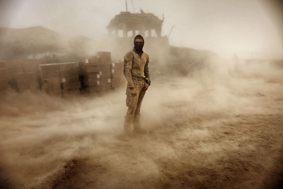 2035 Diary of a fotografer Finbarr ORayli: Perang di Afghanistan