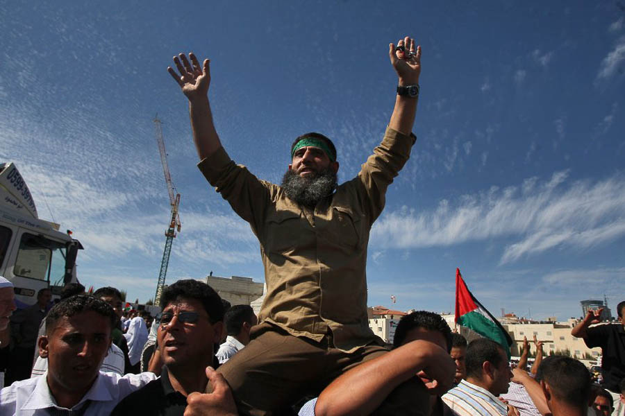 387 993 prisonnier palestinien libere echange Gilad Shalit pulang Shalit