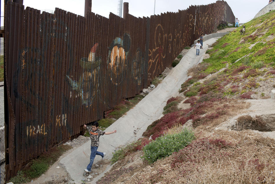 Hari kerja border17 AS-Meksiko perbatasan
