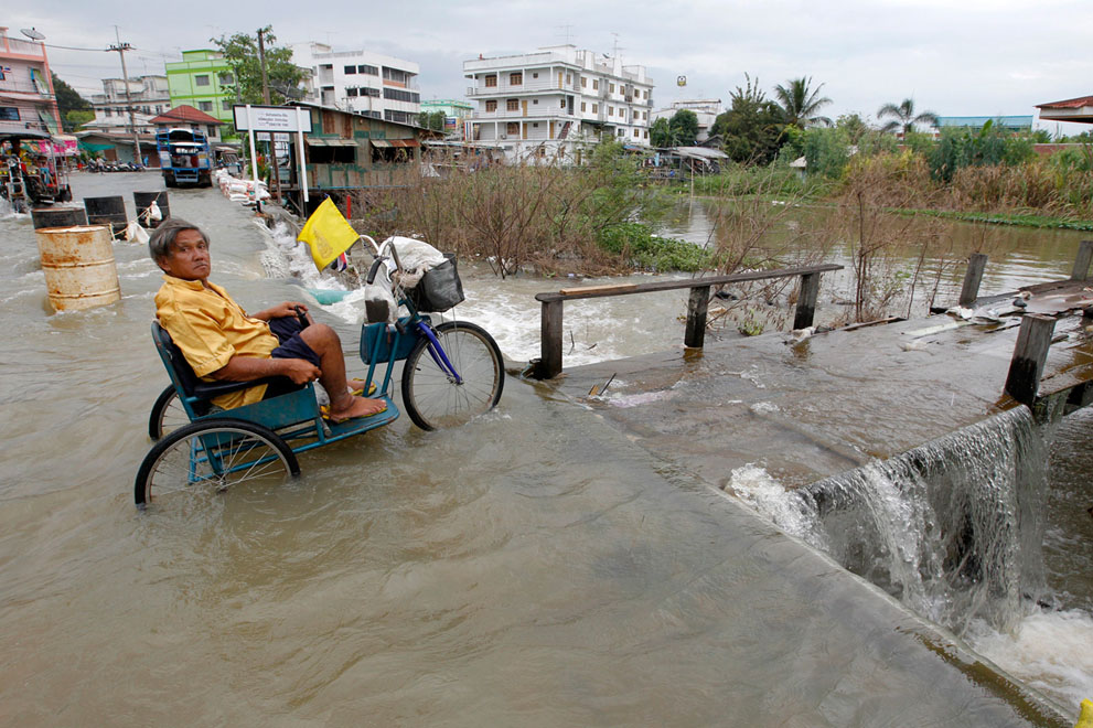 s t17 RTR2R8IP banjir di Thailand