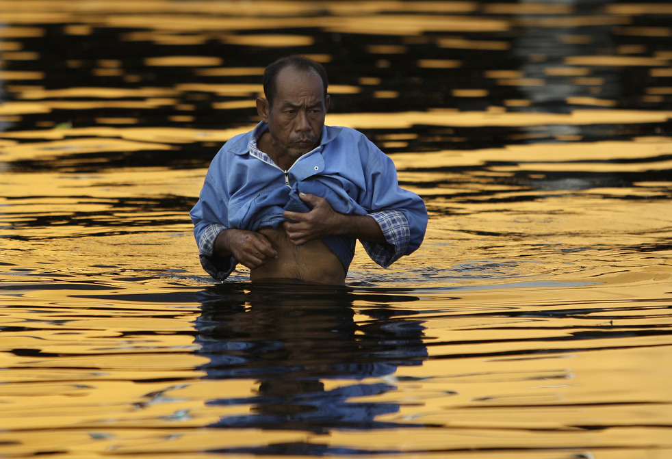 thailand banjir Banjir 1027 di Thailand, 10 di Bangkok terancam 