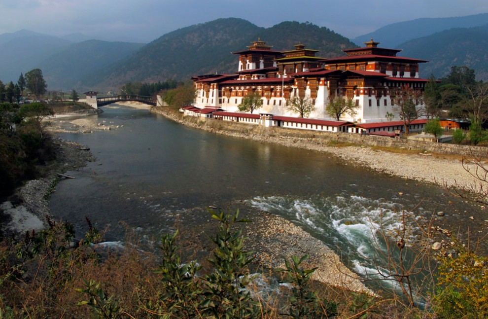 2646 990x647 Фотопутешествие в Бутан