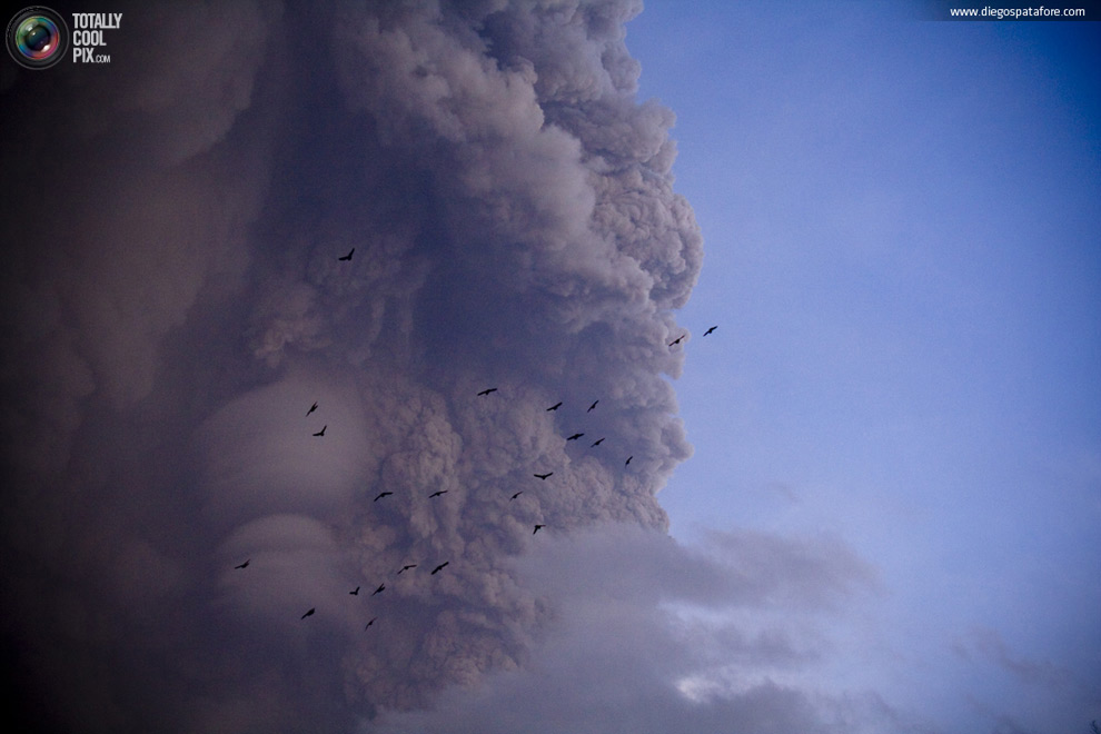 3166 Чилийские вулканы с высоты птичьего полета