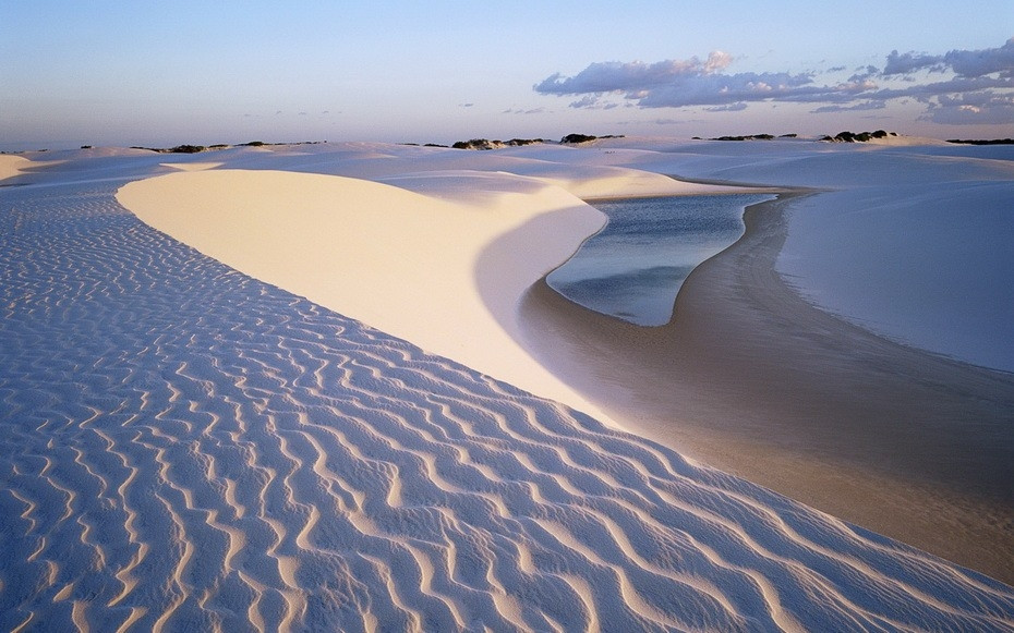 TflC1000 Простыни Мараньяна: Белые пески Lencois Maranhenses Бразилии