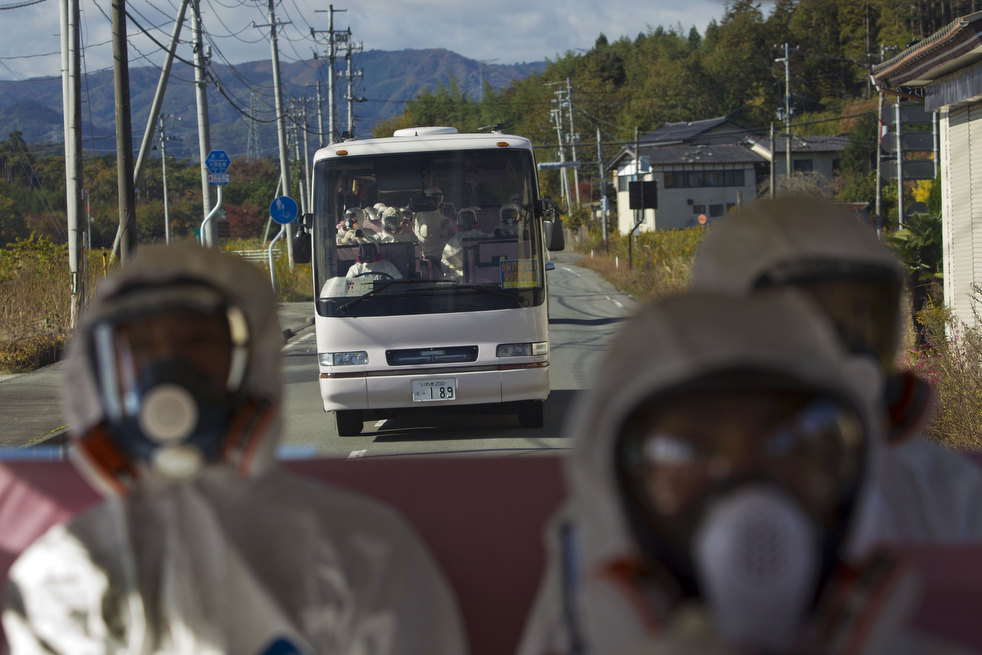 inside fukushima b 15 АЭС «Фукусима 1» через 8 месяцев после цунами
