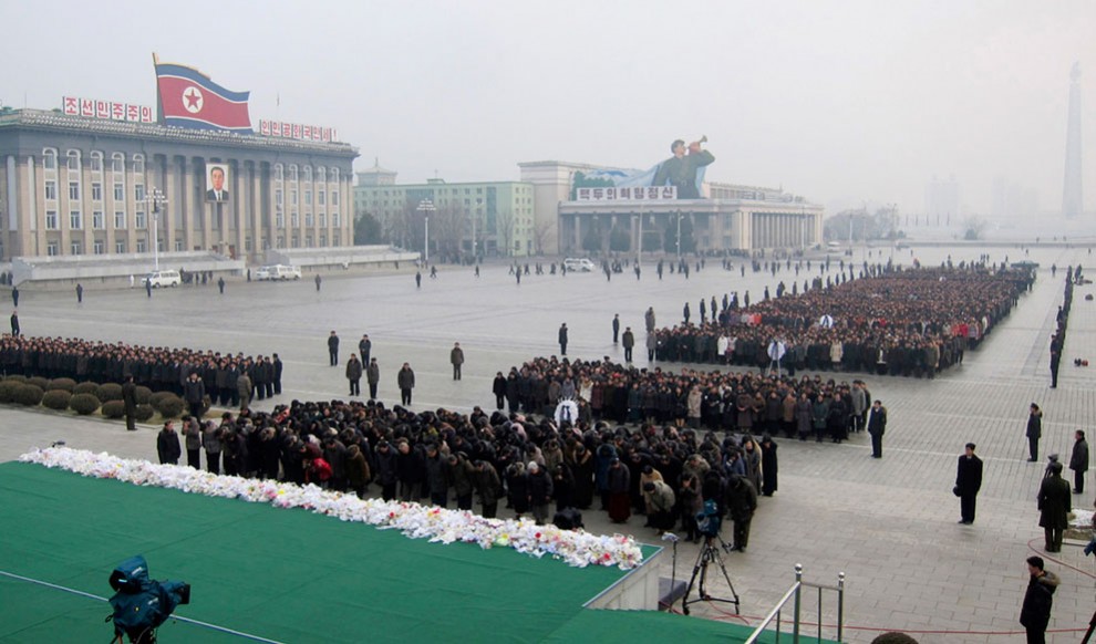 8146 990x582 Северная Корея простилась с Ким Чен Иром