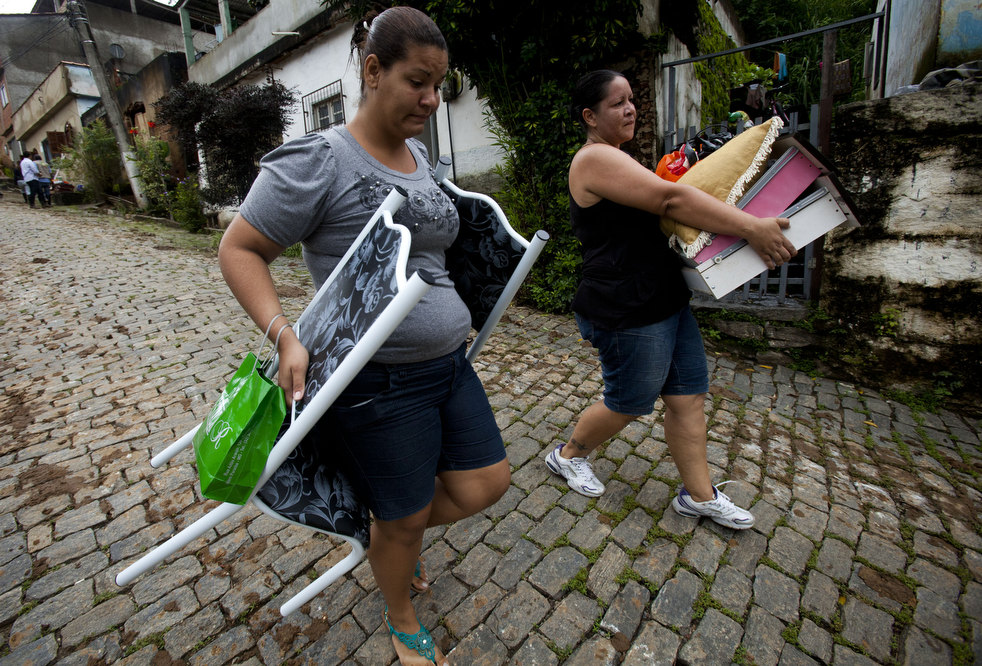 brazil floods 12 Разрушительный оползень в Бразилии