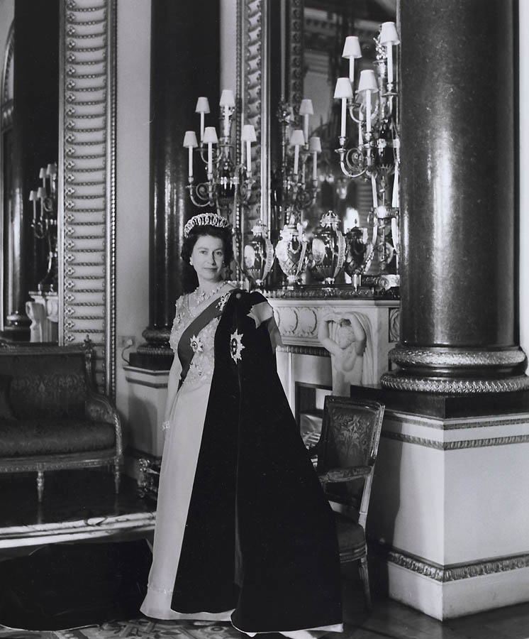 1734 Королева Британии Елизавета II: 60 лет на троне