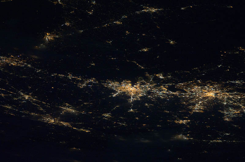 21114 Ночные города. Вид из космоса.