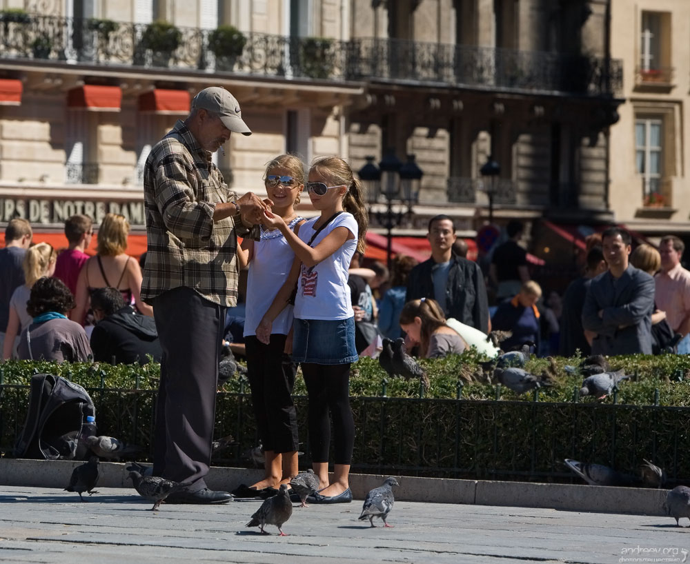 2612 Париж: уличная жизнь