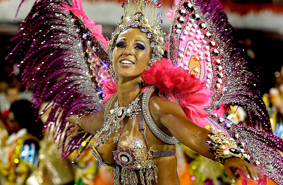 2646 Карнавал в Рио 2012
