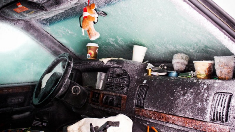 6556x 800x449 Швед выжил после 2 месяцев, проведенных в заваленной снегом машине