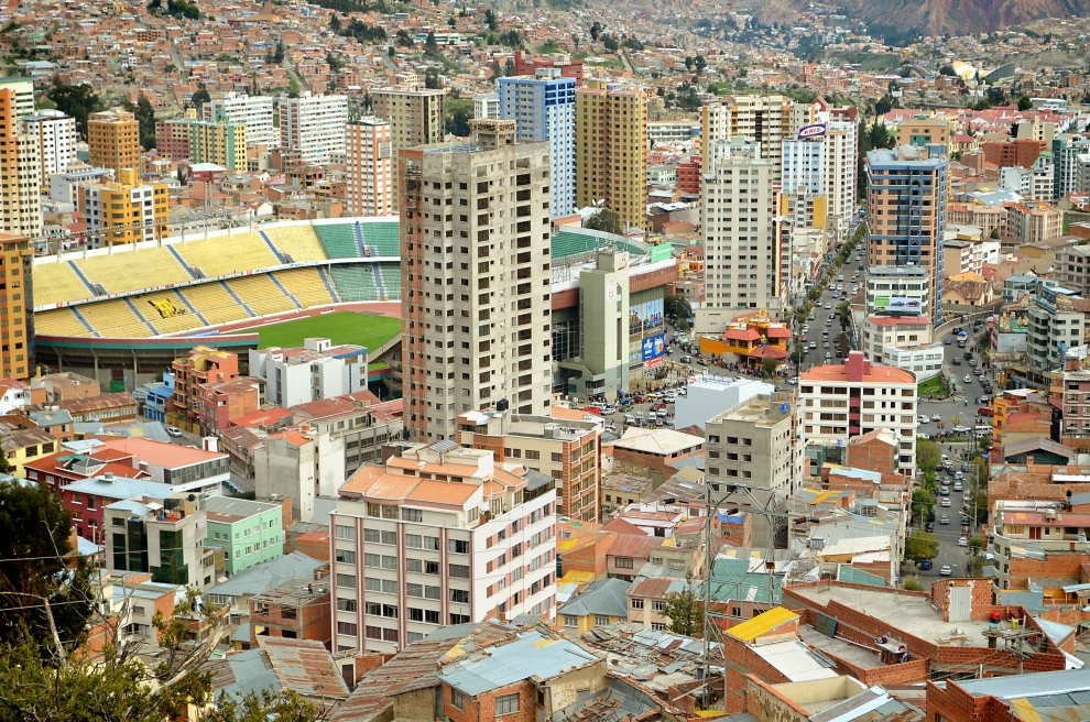 9120 Ла Пас самая высокогорная столица мира с высоты